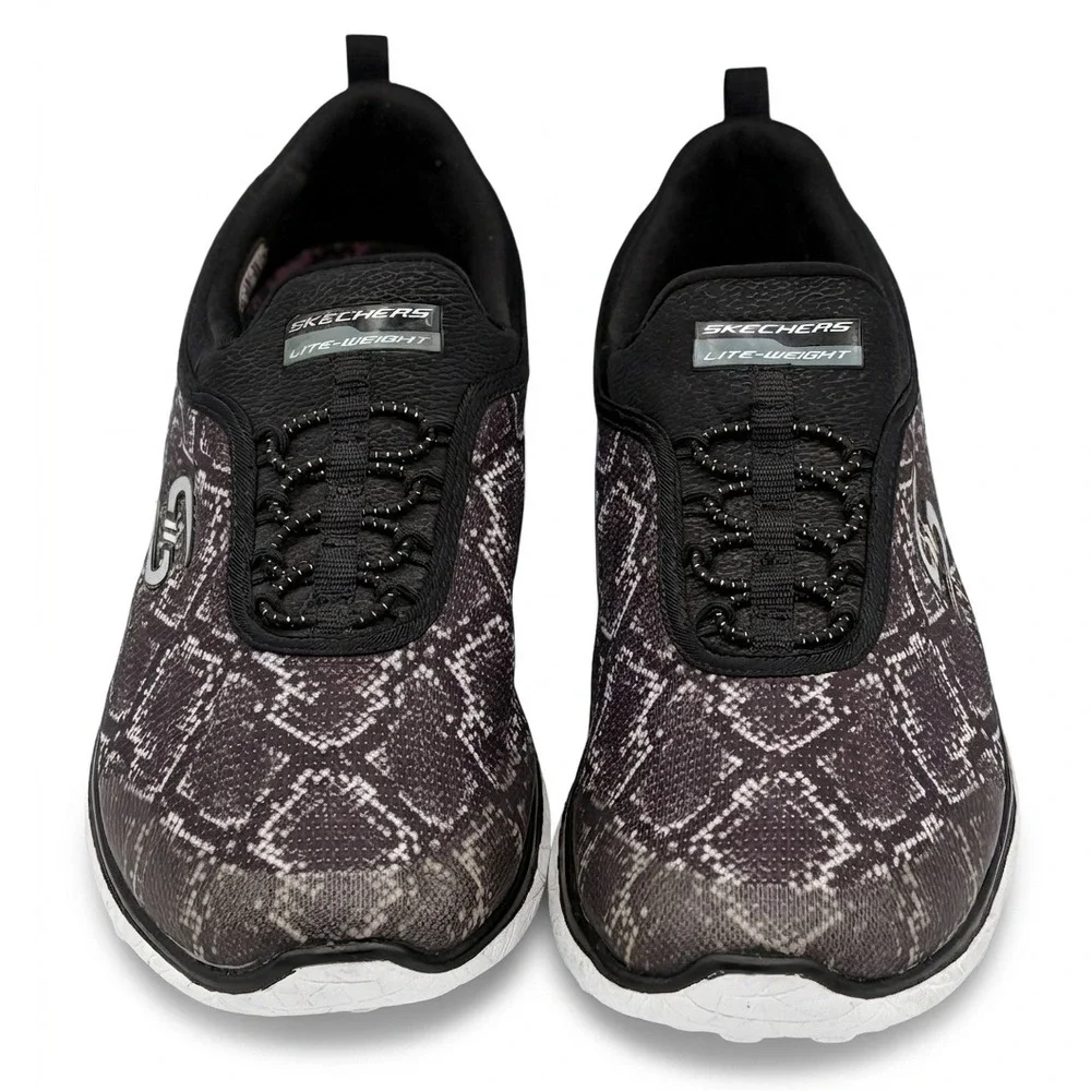 Skechers Women 6 Grey Snakeskin Walking Shoes Memory Foam Slip On Casual SN23320